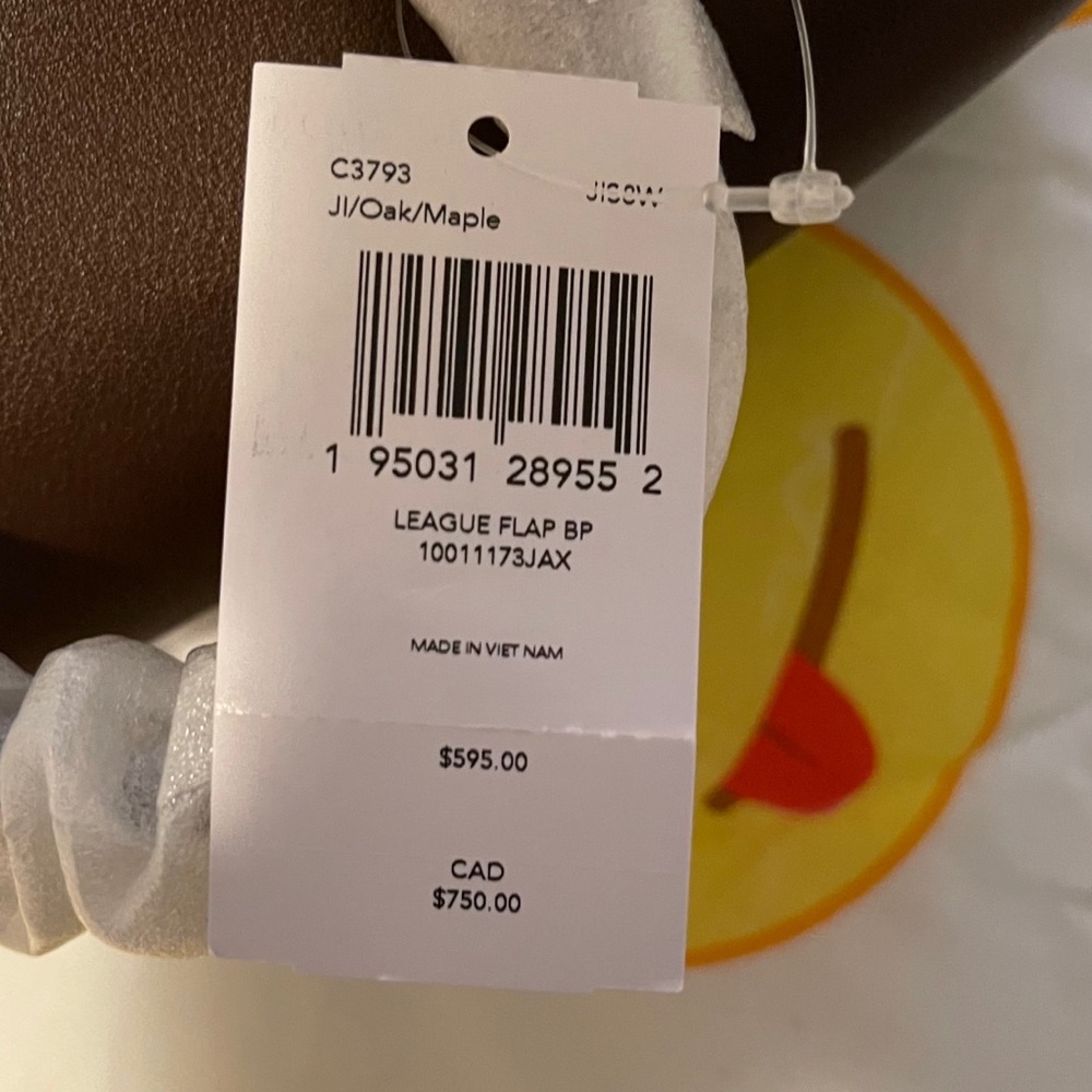 Coach men backpack

League Flap Backpack 

COLOR:JI/Oak/Maple - Picture 2 of 3